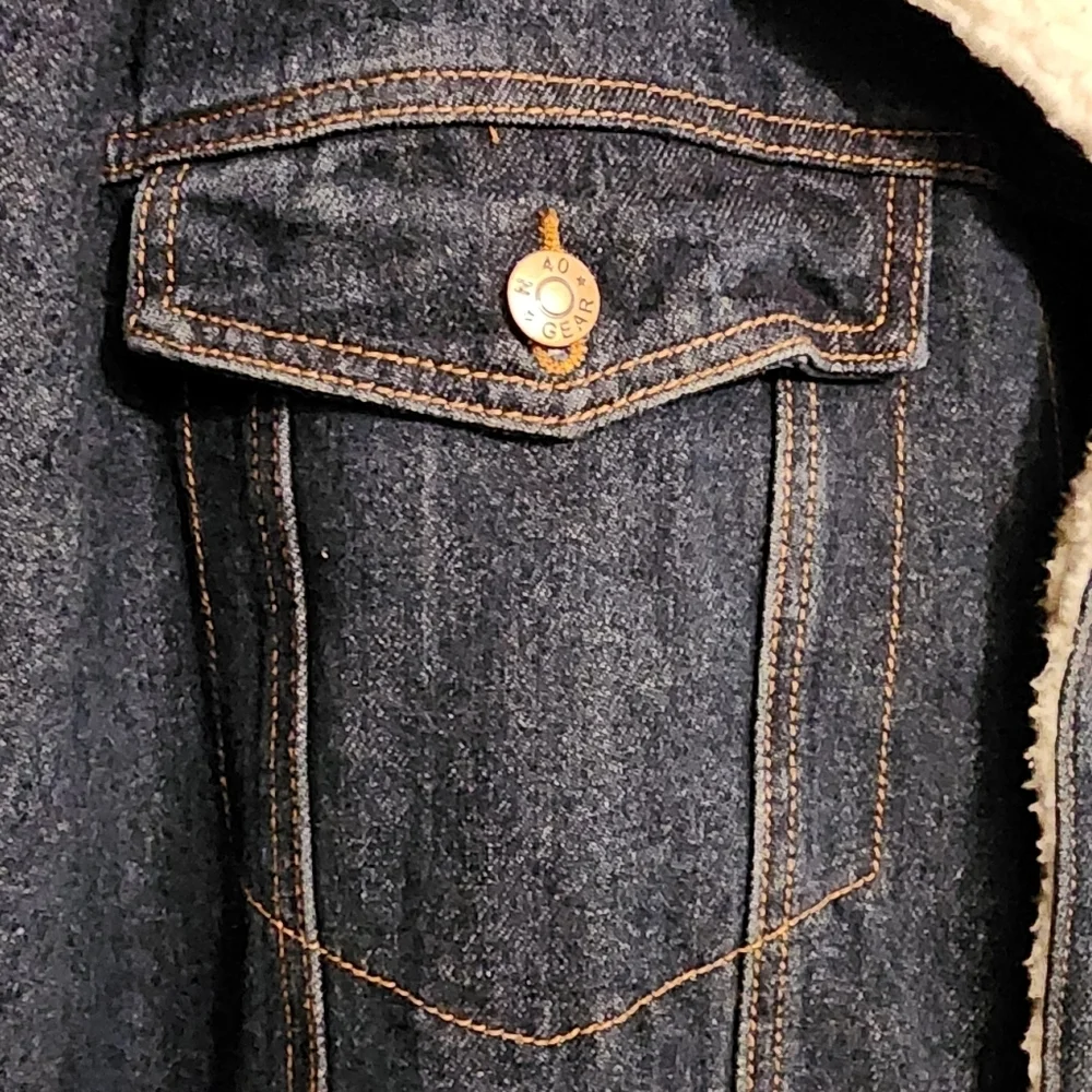 North 40 Gear Coat Sherpa Lined Denim Trucker Jacket Blue Jean Button Up Vintage